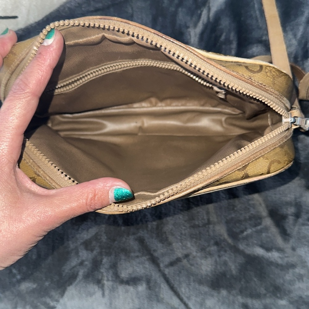 Celine coated canvas vintage tan and brown crossbody damaged strap - Picture 9 of 13